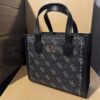 Branded Ladies Handbags Pallet