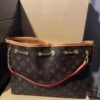 Branded Ladies Handbags Pallet