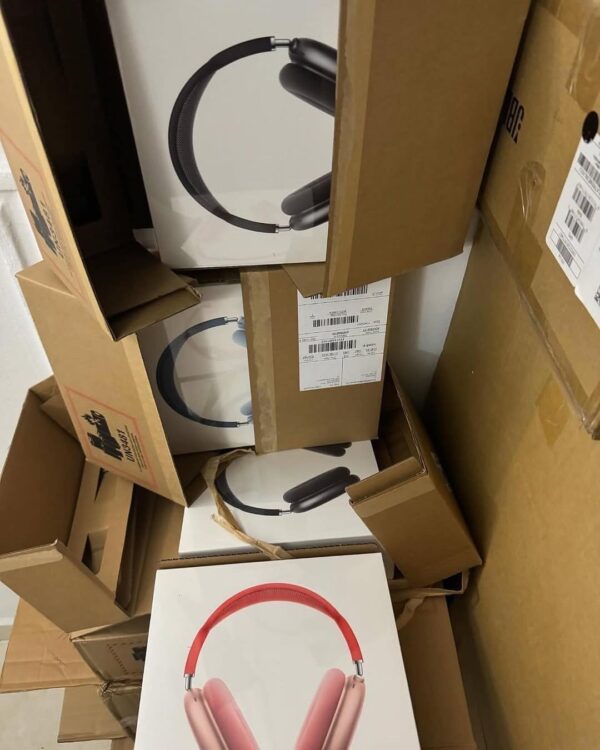 2026/08/1000103474.jpg apple airpods max pallet