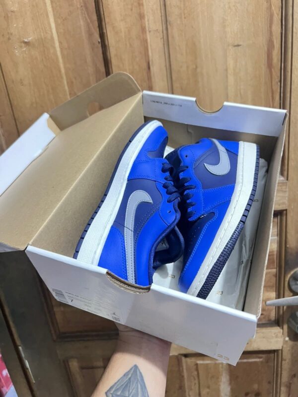 Nike & Jordan mixed Shoes Pallets