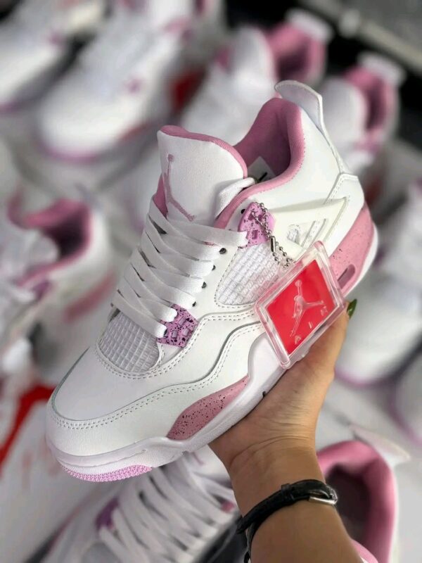 Nike & Jordan mixed Shoes Pallets