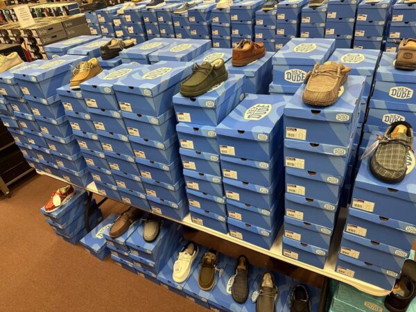 Authentic HEYDUDE Shoes Pallets
