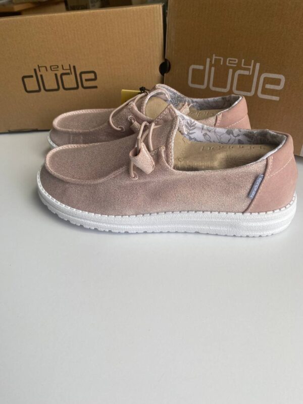 Authentic HEYDUDE Shoes Pallets